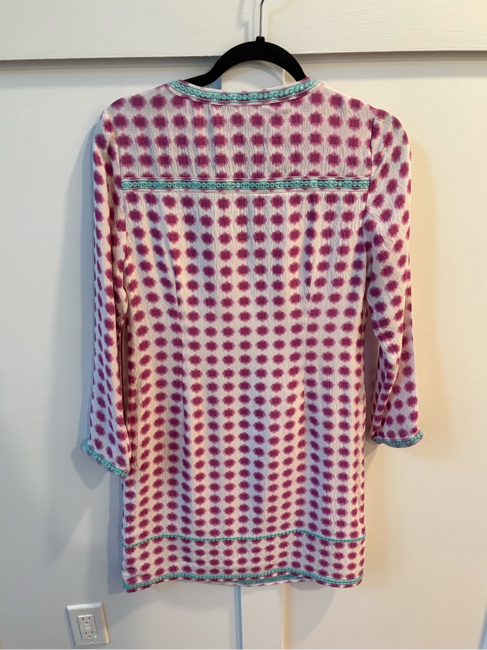 Vineyard Vines V neck dress - Picture 8 of 10
